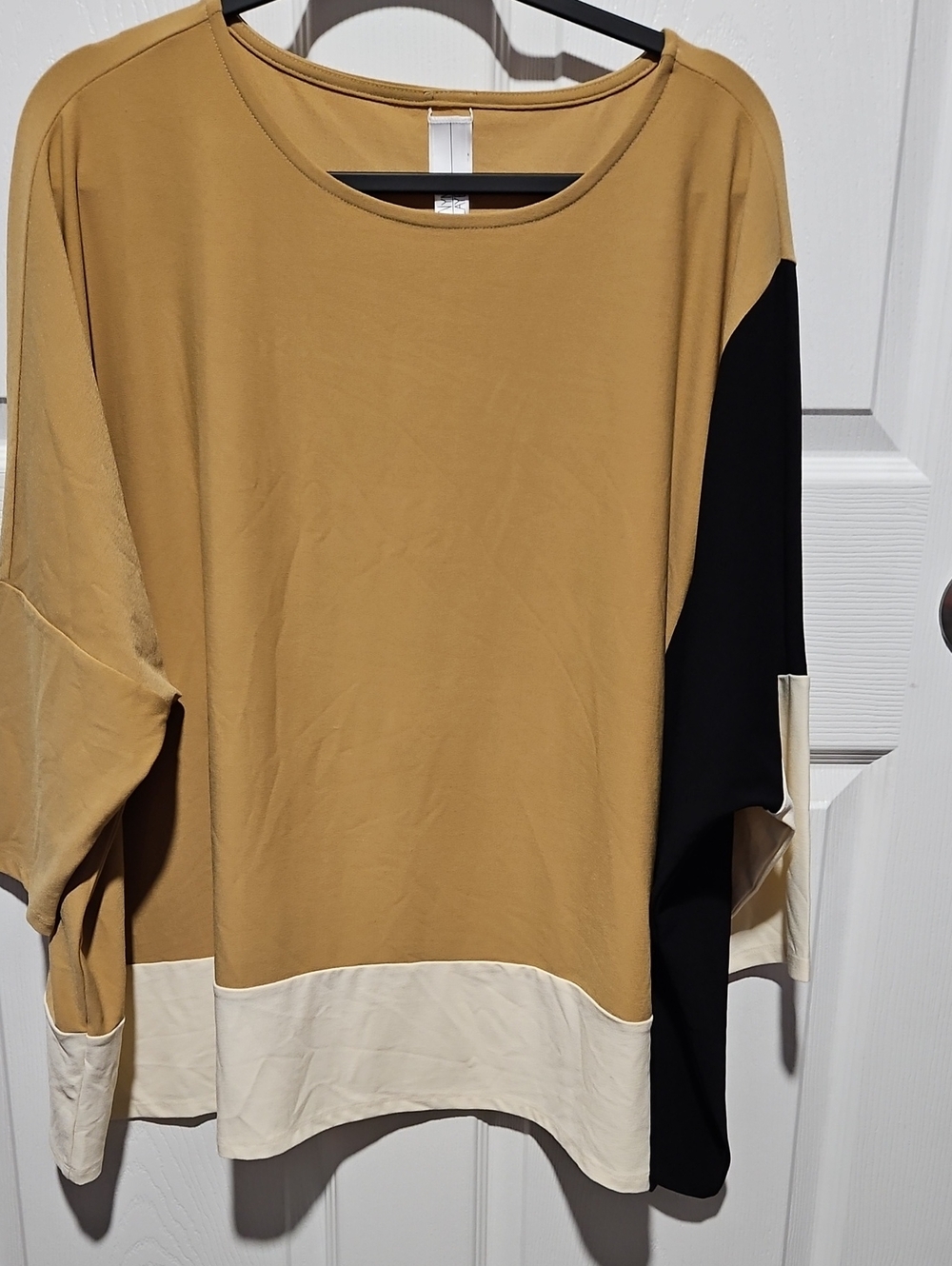 Colorblock Relaxed Tunic in Mustard, Black & Cream